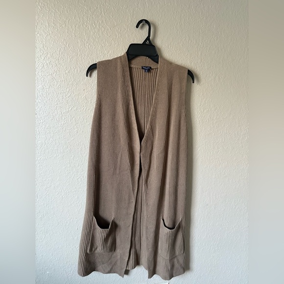 Splendid Tan Long Cardigan Vest - Picture 2 of 11